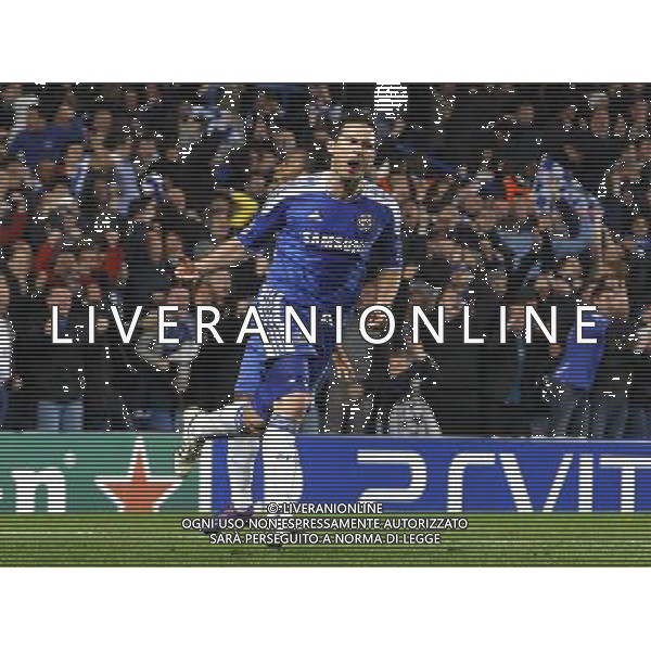 Chelsea\'s John Terry celebrates scoring his sides third goal 3-1 Football - UEFA Champions League Group E - Chelsea v Napoli - Wed 14 March 2012 - Stamford Bridge - London © CameraSport - 43 Linden Ave. Countesthorpe. Leicester. England. LE8 5PG - Tel: +44 (0) 116 277 4147 - admin@camerasport.com - www.camerasport.com AG ALDO LIVERANI S A S ONLY ITALY