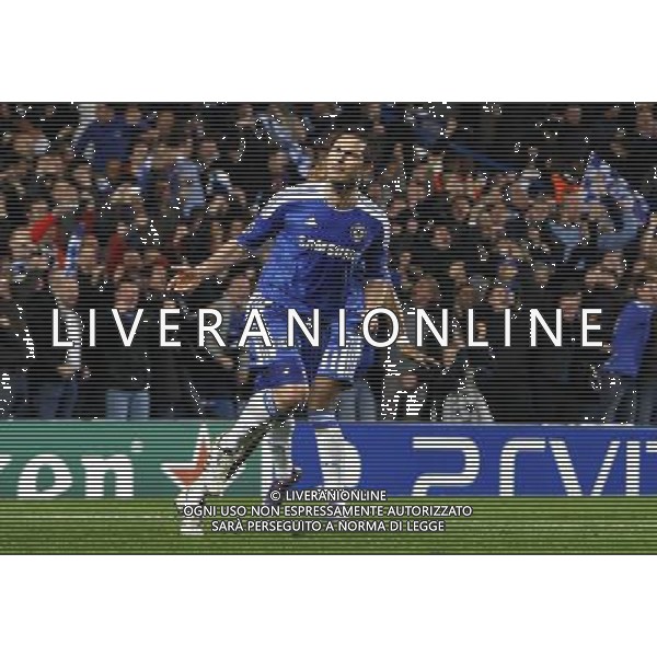 Chelsea\'s John Terry celebrates scoring his sides third goal 3-1 Football - UEFA Champions League Group E - Chelsea v Napoli - Wed 14 March 2012 - Stamford Bridge - London © CameraSport - 43 Linden Ave. Countesthorpe. Leicester. England. LE8 5PG - Tel: +44 (0) 116 277 4147 - admin@camerasport.com - www.camerasport.com AG ALDO LIVERANI S A S ONLY ITALY