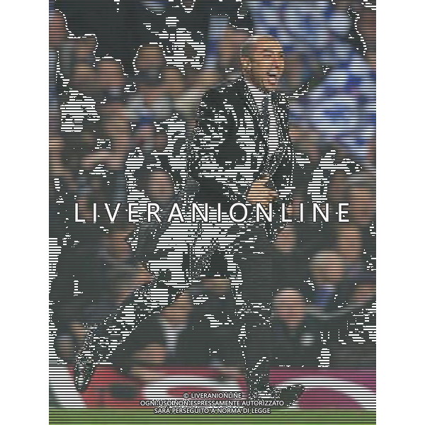 Chelsea coach Roberto Di Matteo celebrates after the match 4-1 Football - UEFA Champions League Group E - Chelsea v Napoli - Wed 14 March 2012 - Stamford Bridge - London © CameraSport - 43 Linden Ave. Countesthorpe. Leicester. England. LE8 5PG - Tel: +44 (0) 116 277 4147 - admin@camerasport.com - www.camerasport.com AG ALDO LIVERANI S A S ONLY ITALY