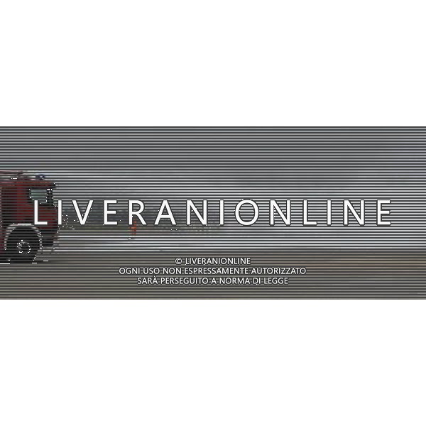 Lodz, 24 October 2011. Polish Emergency Services exercises before Euro 2012 in Poland and Ukraine, Script: Airplane with drunk football fans landed at Lodz Airport, Airport bus fire and a bomb in a luggage, Lodz, Poland. (ukit) Grzegorz Micha³owski ©photoshot/AGENZIA ALDO LIVERANI SAS - ITALY ONLY - Esercitazioni di Polizia di evacuazione dello stadio, soccorsi di paramedici e servizi di emergenza in previsione degli Europei di Calcio Euro 2012 in Polonia e Ucraina