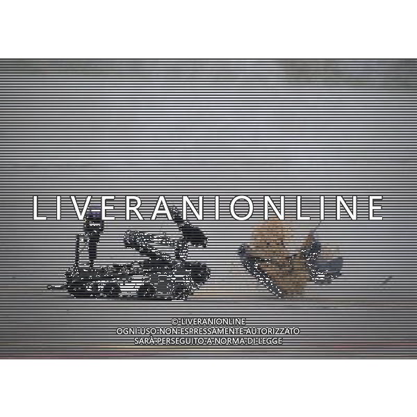 Lodz, 24 October 2011. Polish Emergency Services exercises before Euro 2012 in Poland and Ukraine, Script: Airplane with drunk football fans landed at Lodz Airport, Airport bus fire and a bomb in a luggage, Lodz, Poland. (ukit) Grzegorz Micha³owski ©photoshot/AGENZIA ALDO LIVERANI SAS - ITALY ONLY - Esercitazioni di Polizia di evacuazione dello stadio, soccorsi di paramedici e servizi di emergenza in previsione degli Europei di Calcio Euro 2012 in Polonia e Ucraina