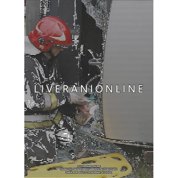 Chorzow, 23 April 2009. Polish Emergency Services exercises before Euro 2012 in Poland and Ukraine, Chorzow, Poland. (ukit) Andrzej Grygiel ©photoshot/AGENZIA ALDO LIVERANI SAS - ITALY ONLY - Esercitazioni di Polizia di evacuazione dello stadio, soccorsi di paramedici e servizi di emergenza in previsione degli Europei di Calcio Euro 2012 in Polonia e Ucraina