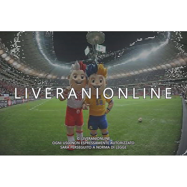 Warsaw, 29 February 20121. Twins Slavek and Slavko - official mascots of Euro 2012 in Poland and Ukraine just before friendly match with Portugal in newly opened national Stadium, Warsaw, Poland. (ukit) Bart³omiej Zborowski ©photoshot/AGENZIA ALDO LIVERANI SAS - ITALY ONLY - Esercitazioni di Polizia di evacuazione dello stadio, soccorsi di paramedici e servizi di emergenza in previsione degli Europei di Calcio Euro 2012 in Polonia e Ucraina