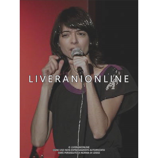 March 9, 2010 - Atlanta, GA - the comedy team of Garfunkel \' Oates, comprised of actors Riki Lindhome and Kate Micucci, made a stop at The Laughing Skull Lounge in downtown Atlanta and performed several shows to sold out audiences. Photo credit: Dan Harr/Admedia /AGENZIA ALDO LIVERANI SAS - ITALY ONLY - EDITORIAL USE ONLY