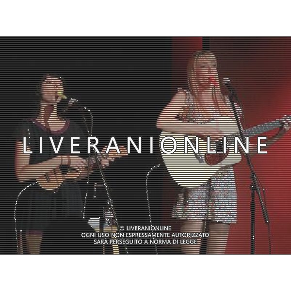 March 9, 2010 - Atlanta, GA - the comedy team of Garfunkel \' Oates, comprised of actors Riki Lindhome and Kate Micucci, made a stop at The Laughing Skull Lounge in downtown Atlanta and performed several shows to sold out audiences. Photo credit: Dan Harr/Admedia /AGENZIA ALDO LIVERANI SAS - ITALY ONLY - EDITORIAL USE ONLY