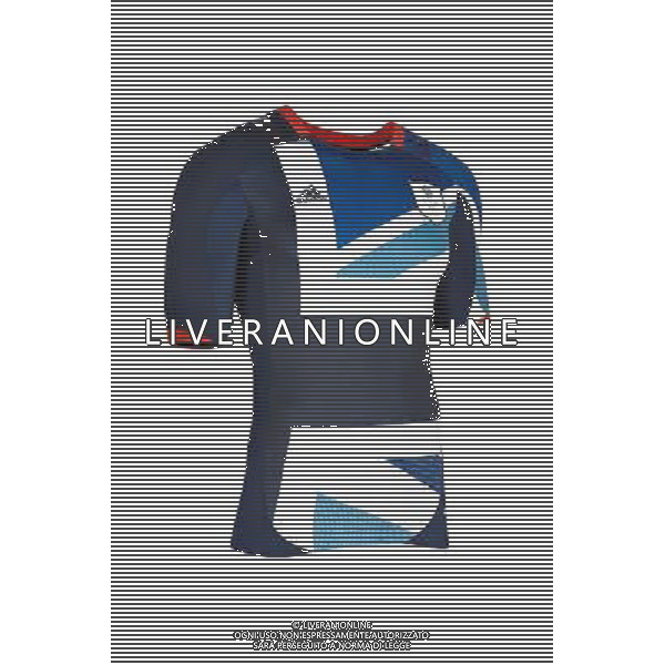 adidas Team GB TechFIT PowerWEB Football Jersey Adidas, Official Sportswear Partner of Team GB and ParalympicsGB today proudly presented the ground-breaking team kit that will be worn by the British athletes at the London 2012 Olympic and Paralympic Games. Designed by acclaimed British designer Stella McCartney, who was appointed by adidas as Creative Director for this project, the kit is the most comprehensive range thatÕs ever been supplied to a national team, combining the best in performance technologies and stand-out British style. ©photoshot/AGENZIA ALDO LIVERANI SAS - ITALY ONLY - Presentazione dell\'abbigliamento sportivo Adidas disegnato dalla celebre stilista inglese Stella McCartney che sara\' indossato dagli atleti britannici che parteciperanno ai Giochi Olimpici e Paralimpici di Londra 2012