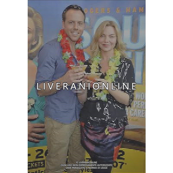 daniel koek and Samantha Womack at the press call for South Pacific at Aylesbury Waterside Theatre - ©PHOTOSHOT/AGENZIA ALDO LIVERANI SAS - ITALY ONLY - EDITORIAL USE ONLY