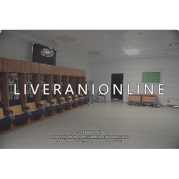 26.03.2012. Lwow . N/Z Stadion pilkarski Arena Lwow . Szatania dla pilkarzy Fot. Bartosz Frydrych stadium in Lviv --- Newspix.pl france out!!! ©Newspix.pl/AGENZIA ALDO LIVERANI SAS - ITALY ONLY - Lo Stadio Arena Lviv, uno dei quattro stadi che ospiteranno gli europei di calcio UEFA EURO 2012 in Ucraina. - Lo Spogliatoio per i giocatori *** Local Caption *** www.newspix.pl mail us: info@newspix.pl call us: 0048 022 23 22 222 --- Polish Picture Agency by Ringier Axel Springer Poland