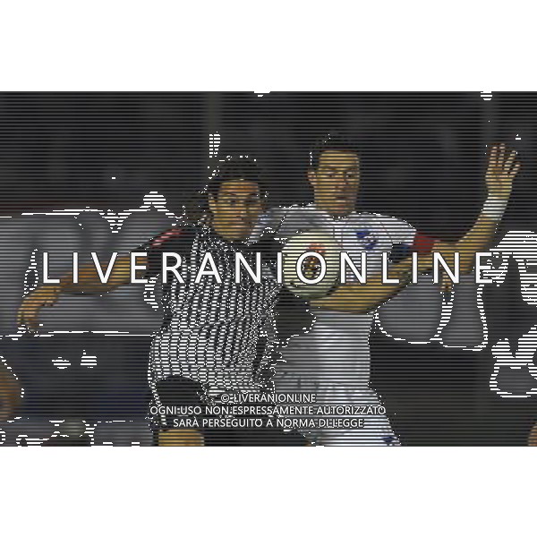 (120328) -- MONTEVIDEO, March 28, 2012 () -- Andres Scotti (R) of Nacional of Uruguay fights for the ball against Jose Carlos Fernandez (L) of Alianza Lima of Peru, during a Group 5 Libertadores Cup soccer match, at the Centenario Stadium, in Montevideo, capital of Uruguay, on March 27, 2012. (/Nicolas Celaya) (nc) (tm) (ce) ©photoshot/AGENZIA ALDO LIVERANI SAS - ITALY ONLY - Nacional dell\'Uruguay - Alianza Lima del Peru\', partita di calcio Coppa Libertadores, allo stadio Centenario, a Montevideo, capitale dell\'Uruguay, il 27 marzo 2012.