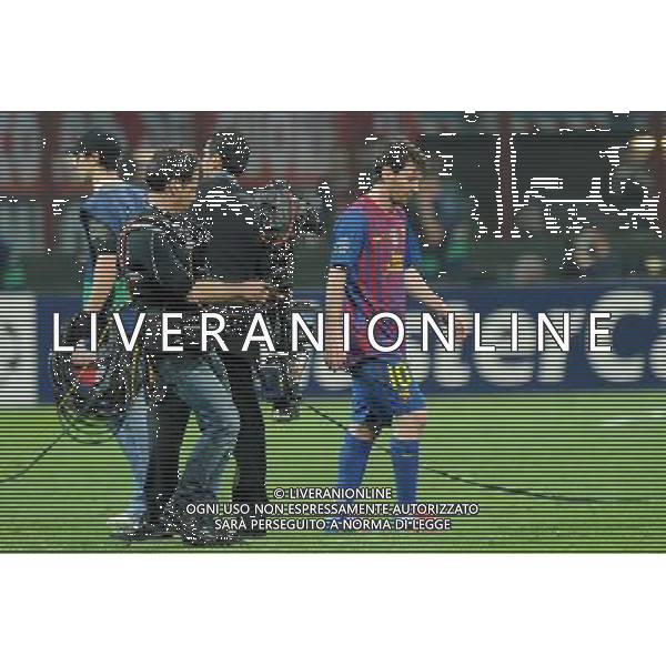 UEFA Champions League - Quarti di finale gara di andata Milano 28-03-2012 Milan - Barcellona nella foto: Lionel Messi (Barcellona) seguito dalle telecamere foto Roberto Garavaglia - ag. Aldo Liverani sas