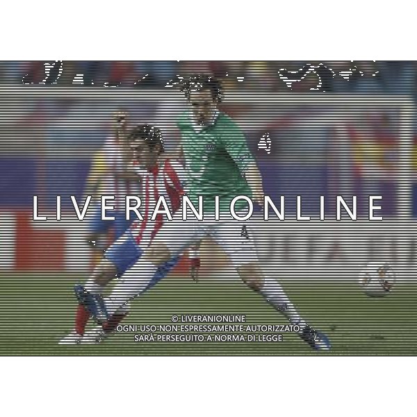 Atletico de Madrid\'s Koke against Hannover 96\'s Emanuel Pogatetz during UEFA Europa League Match. March 29, 2012. (ALTERPHOTOS/Alvaro Hernandez) /AG ALDO LIVERANI SAS - ITALY ONLY