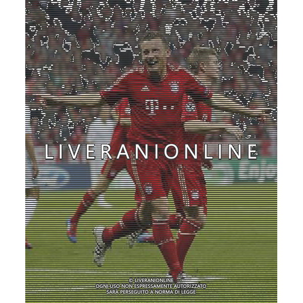 firo Fu§ball,Fussball, 03.04.2012 Uefa Champions League Saison 2011/2012 Viertelfinale, Viertelfinal - RŸckspiel Champions League, CL, FC Bayern MŸnchen, Muenchen, FCB - Olympique Marseille, 2 : 0, ganze Figur, Jubel, jubeln, Gestik, Ivica Olic, Bayern, $worldrightsEs gelten unsere AGB, einsehbar auf www.firosportphoto.de copyright by firo sportphoto: Coesfelder Str.207 48249 DŸlmen www.firosportphoto.de mail@firosportphoto.de (V o l k s b a n k B o c h u m - W i t t e n ) BLZ.: 430 601 29 Kt. Nr.: 341 117 100 Tel:Ê 02594 - 9916004 Fax:Ê02594 - 9916005 BAYERN MONACO MARSIGLIA ©AG ALDO LIVERANI SAS - ITALY ONLY - *** Local Caption *** .