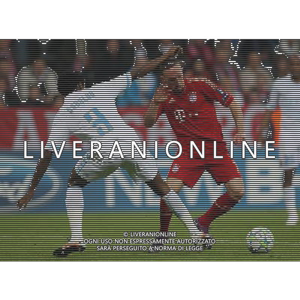 firo Fu§ball,Fussball, 03.04.2012 Uefa Champions League Saison 2011/2012 Viertelfinale, Viertelfinal - RŸckspiel Champions League, CL, FC Bayern MŸnchen, Muenchen, FCB - Olympique Marseille, 2 : 0, Zweikampf, Franck Ribery, Bayern, rechts, links, Nicolas N Koulou, Olympique Marseille, $worldrightsEs gelten unsere AGB, einsehbar auf www.firosportphoto.de copyright by firo sportphoto: Coesfelder Str.207 48249 DŸlmen www.firosportphoto.de mail@firosportphoto.de (V o l k s b a n k B o c h u m - W i t t e n ) BLZ.: 430 601 29 Kt. Nr.: 341 117 100 Tel:Ê 02594 - 9916004 Fax:Ê02594 - 9916005 BAYERN MONACO MARSIGLIA ©AG ALDO LIVERANI SAS - ITALY ONLY - *** Local Caption *** .