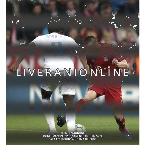 firo Fu§ball,Fussball, 03.04.2012 Uefa Champions League Saison 2011/2012 Viertelfinale, Viertelfinal - RŸckspiel Champions League, CL, FC Bayern MŸnchen, Muenchen, FCB - Olympique Marseille, 2 : 0, Zweikampf, Franck Ribery, Bayern, rechts, links, Nicolas N Koulou, Olympique Marseille, $worldrightsEs gelten unsere AGB, einsehbar auf www.firosportphoto.de copyright by firo sportphoto: Coesfelder Str.207 48249 DŸlmen www.firosportphoto.de mail@firosportphoto.de (V o l k s b a n k B o c h u m - W i t t e n ) BLZ.: 430 601 29 Kt. Nr.: 341 117 100 Tel:Ê 02594 - 9916004 Fax:Ê02594 - 9916005 BAYERN MONACO MARSIGLIA ©AG ALDO LIVERANI SAS - ITALY ONLY - *** Local Caption *** .