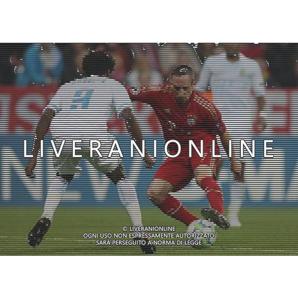 firo Fu§ball,Fussball, 03.04.2012 Uefa Champions League Saison 2011/2012 Viertelfinale, Viertelfinal - RŸckspiel Champions League, CL, FC Bayern MŸnchen, Muenchen, FCB - Olympique Marseille, 2 : 0, Zweikampf, Franck Ribery, Bayern, rechts, links, Nicolas N Koulou, Olympique Marseille, $worldrightsEs gelten unsere AGB, einsehbar auf www.firosportphoto.de copyright by firo sportphoto: Coesfelder Str.207 48249 DŸlmen www.firosportphoto.de mail@firosportphoto.de (V o l k s b a n k B o c h u m - W i t t e n ) BLZ.: 430 601 29 Kt. Nr.: 341 117 100 Tel:Ê 02594 - 9916004 Fax:Ê02594 - 9916005 BAYERN MONACO MARSIGLIA ©AG ALDO LIVERANI SAS - ITALY ONLY - *** Local Caption *** .