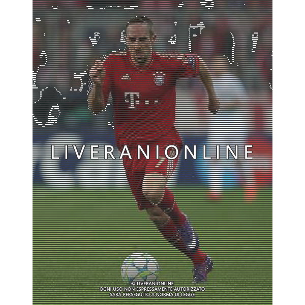 firo Fu§ball,Fussball, 03.04.2012 Uefa Champions League Saison 2011/2012 Viertelfinale, Viertelfinal - RŸckspiel Champions League, CL, FC Bayern MŸnchen, Muenchen, FCB - Olympique Marseille, 2 : 0, Einzelaktion, Franck Ribery, Bayern, $worldrightsEs gelten unsere AGB, einsehbar auf www.firosportphoto.de copyright by firo sportphoto: Coesfelder Str.207 48249 DŸlmen www.firosportphoto.de mail@firosportphoto.de (V o l k s b a n k B o c h u m - W i t t e n ) BLZ.: 430 601 29 Kt. Nr.: 341 117 100 Tel:Ê 02594 - 9916004 Fax:Ê02594 - 9916005 BAYERN MONACO MARSIGLIA ©AG ALDO LIVERANI SAS - ITALY ONLY - *** Local Caption *** .