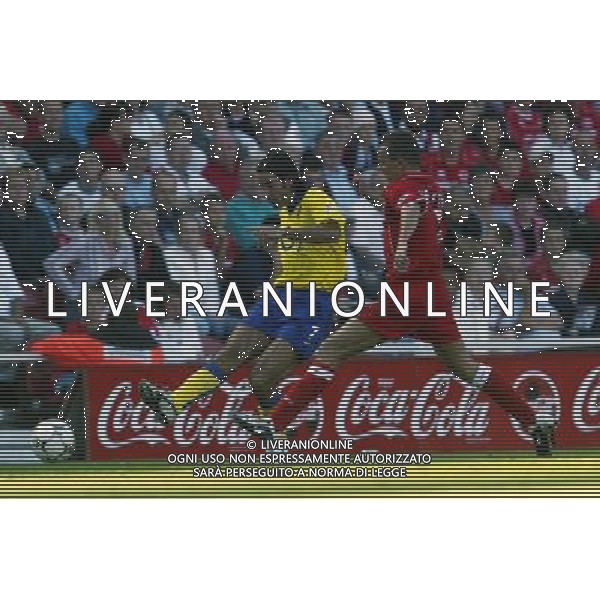 Middlesbrough (inghilterra) Premier League 24/08/2003 partita: Middlesbrough - Arsenal foto: S.Rosa/Liverani nella foto: Robet Pires - Arsenal