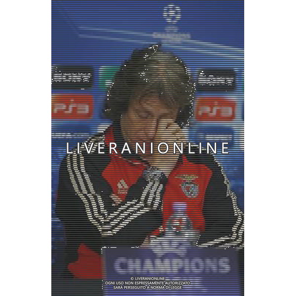 Benfica\'s manager Jorge Jesus speaks to the media during a press conference at Stamford Bridge in west London, ahead of his side\'s Champion\'s League clash against Chelsea tomorrow night. Photo date: Tuesday April 3, 2012. Photo credit: Johnny Green ©PHOTOSHOT/ALDO LIVERANI SAS ITALY ONLY