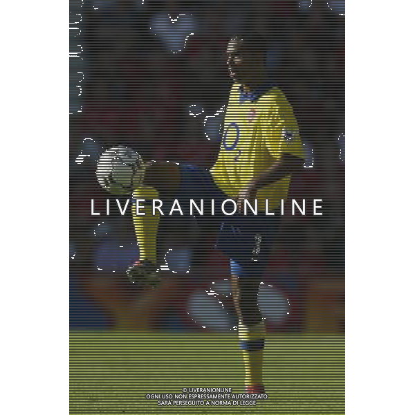 Middlesbrough (inghilterra) Premier League 24/08/2003 partita: Middlesbrough - Arsenal foto: S.Rosa/Liverani nella foto: Ashley Cole - Arsenal