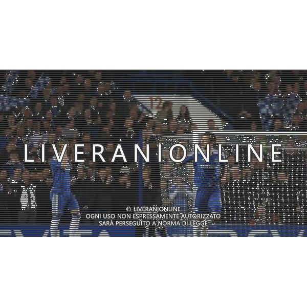 Chelsea\'s Frank Lampard celebrates his and Chelsea\'s opening goal from the penaty spot during his side\'s Champion\'s League quarter-final second leg clash against Benfica at Stamford Bridge in west London. Photo date: Tuesday April 4, 2012. Photo credit: Johnny Green ©photoshot/AGENZIA ALDO LIVERANI SAS - ITALY ONLY - Chelsea - Benfica quarti di finale UEFA Champions League gara di ritorno a Stamford Bridge il 4 aprile 2012 a Londra
