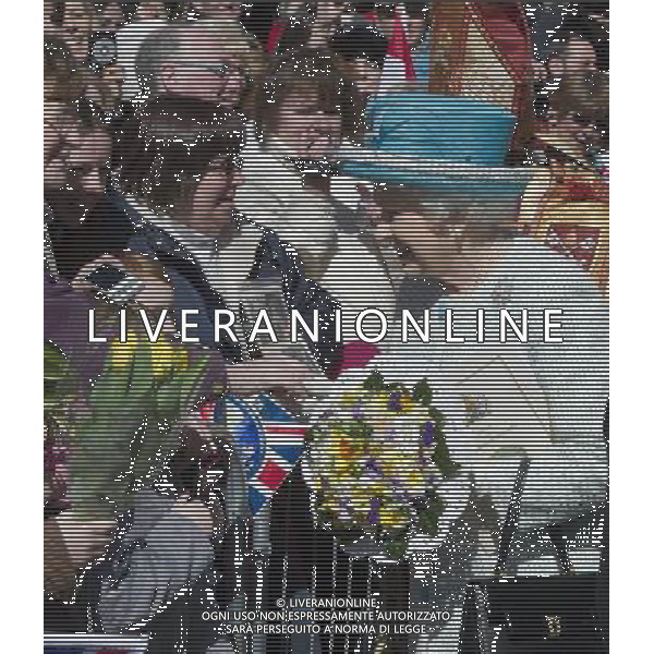 Her Majesty The Queen, accompanied by His Royal Highness The Duke of Edinburgh and Her Royal Highness Princess Beatrice of York attended the Royal Maundy Service at York Minster on Thursday the 5th April, 2012. ©PHOTOSHOT/AG ALDOLIVERANI SAS - ITALY ONLY -