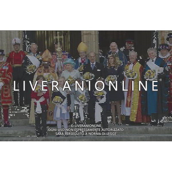 Her Majesty The Queen, accompanied by His Royal Highness The Duke of Edinburgh and Her Royal Highness Princess Beatrice of York attended the Royal Maundy Service at York Minster on Thursday the 5th April, 2012. ©PHOTOSHOT/AG ALDOLIVERANI SAS - ITALY ONLY -