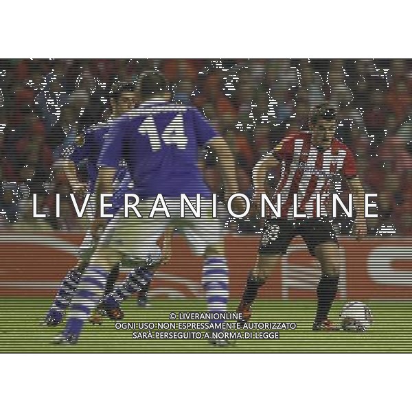 Athletic Club de Bilbao\'s Ibai Gomez (r) and FC Schalke 04\'s Kyriakos Papadopoulos during Europa League match.April 5,2012. (ALTERPHOTOS/Acero) AG ALDO LIVERANI S A S ONLY ITALY