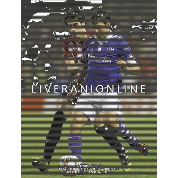 Athletic Club de Bilbao\'s Javi Martinez (l) and FC Schalke 04\'s Raul Gonzalez during Europa League match.April 5,2012. (ALTERPHOTOS/Acero) AG ALDO LIVERANI S A S ONLY ITALY