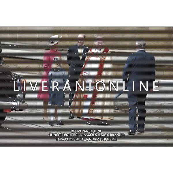 Earl and Countess Of Wessex and daughter Lady Louise arriving at the Easter Sunday Royal service at the St George\'s Chapel, Windsor Castle, Windsor, Berkshire, England 8th April 2012 ©photoshot/Agenzia Aldo Liverani Sas - ITALY ONLY - REALI INGLESI: Domenica di Pasqua Royal Service 2012 alla Cappella di San Giorgio, Castello di Windsor, Windsor, Berkshire, Inghilterra, 8 aprile 2012