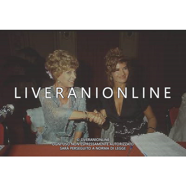 ARCHIVIO GIOVANNI LIVERANI NELLA FOTO SILVANA PAMPANINI CON PAMELA PRATI AG ALDO LIVERANI S A S ONLY ITALY