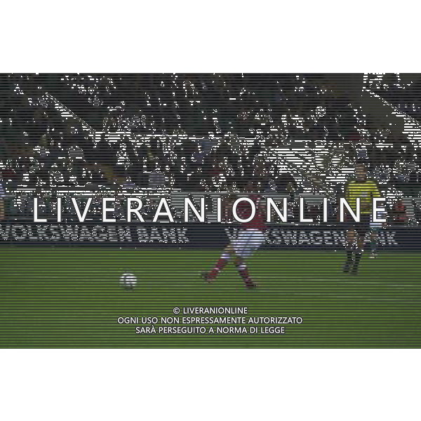 WOLFSBURG (GERMANIA) 26/08/2003 FINALE DI RITORNO INTERTOTO 2003 WOLFSBURG-PERUGIA NELLA FOTO:BERRETTONI CHIUDE I CONTI SIGLANDO IL DUEA ZERO* FOTO 1905/ROBERTO SETTONCE/ALDO LIVERANI S.A.S.