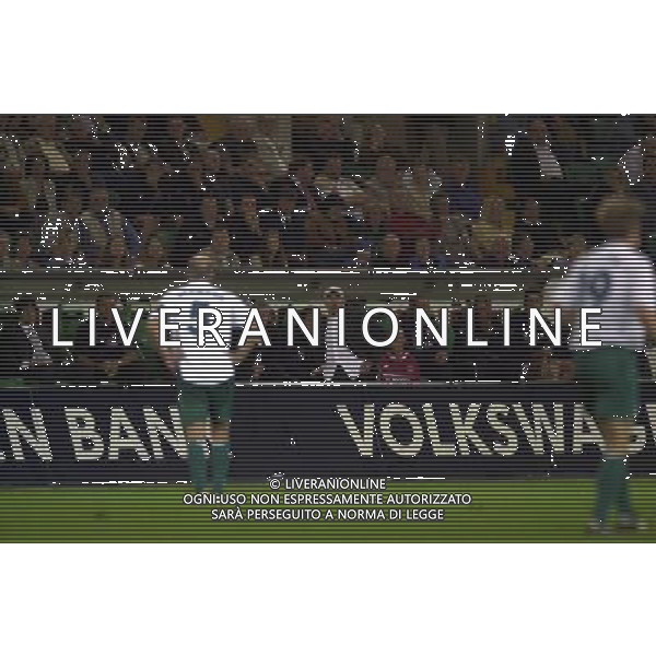 WOLFSBURG (GERMANIA) 26/08/2003 FINALE DI RITORNO INTERTOTO 2003 WOLFSBURG-PERUGIA NELLA FOTO:LA TENSIONE DI COSMI IN PANCHINA* FOTO 1905/ROBERTO SETTONCE/ALDO LIVERANI S.A.S.
