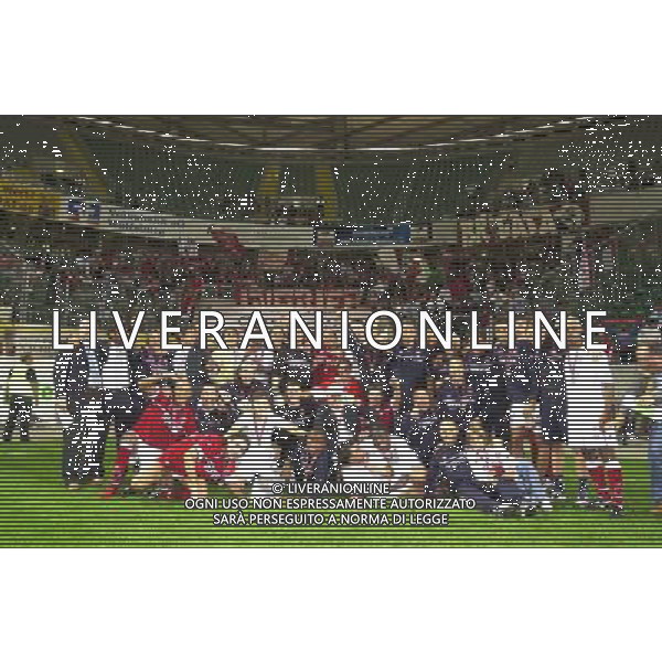 WOLFSBURG (GERMANIA) 26/08/2003 FINALE DI RITORNO INTERTOTO 2003 WOLFSBURG-PERUGIA NELLA FOTO:TUTTI A FESTEGGIARE LA VITTORIA INTERTOTO* FOTO 1905/ROBERTO SETTONCE/ALDO LIVERANI S.A.S.