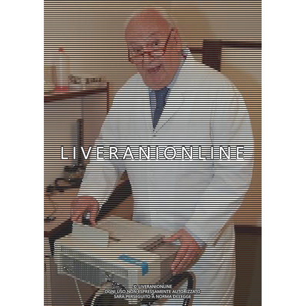 PROFESSORE BRUNO CARU\' CARDIOLOGO PH.FIOCHI/AG ALDO LIVERANI SAS