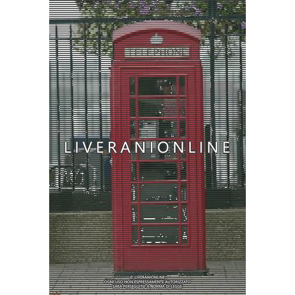LONDRA CABINE TELEFONI LONDRA FOTO ALDO LIVERANI IFC