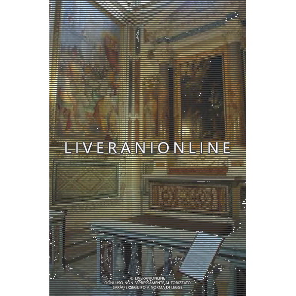 Roma, 23 / 06 / 2003 Basilica di San Giovanni Battista dei Fiorentini Restauro della Cappella che  stata realizzata cinquecento anni fa, sono state restaurate le quattro firme in nero degli artisti della Cappella Nella foto: La Cappella ph Leonardo Caval