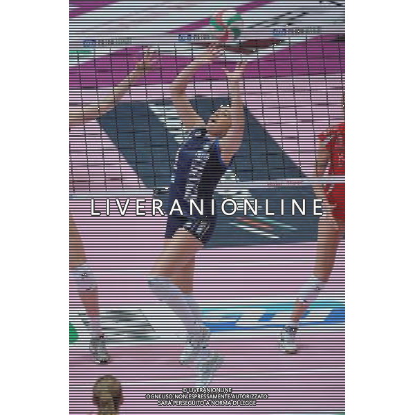 Monza - 13/04/2012 Campionato Italiano Pallavolo Femminile Finale Scudetto - Gara 4 MC Carnaghi Villa Cortese - Yamamay Busto Arsizio nella foto: Lindsey Berg (MC Carnaghi Villa Cortese) foto Roberto Garavaglia - ag. Aldo Liverani sas