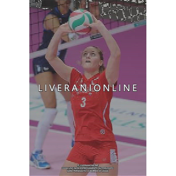 Monza - 13/04/2012 Campionato Italiano Pallavolo Femminile Finale Scudetto - Gara 4 MC Carnaghi Villa Cortese - Yamamay Busto Arsizio nella foto: Carli Lloyd (Yamamay Busto Arsizio) foto Roberto Garavaglia - ag. Aldo Liverani sas