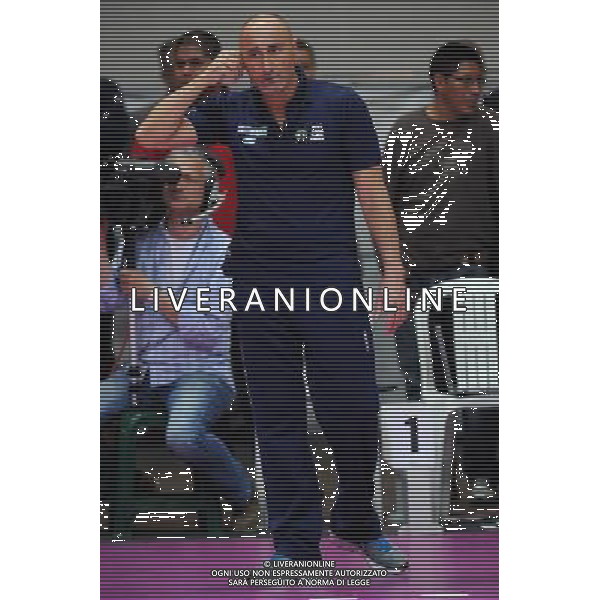 Monza - 13/04/2012 Campionato Italiano Pallavolo Femminile Finale Scudetto - Gara 4 MC Carnaghi Villa Cortese - Yamamay Busto Arsizio nella foto: Marcello Abbondanza allenatore della MC Carnaghi Villa Cortese foto Roberto Garavaglia - ag. Aldo Liverani sas