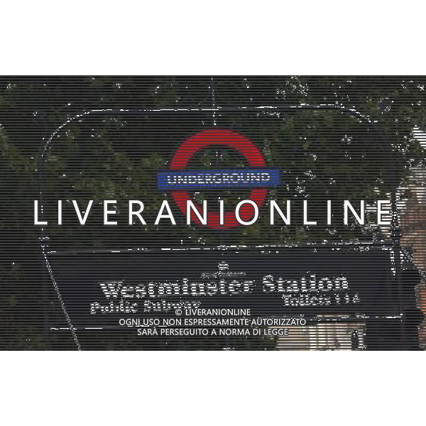 LONDRA NELLA FOTO METROPOLITANA LONDINESE FOTO ALDO LIVERANI IFC