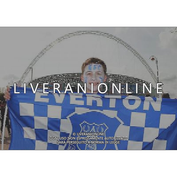 A Everton Fan enjoy the pre game atmosphere Football - FA Challenge Cup Semi Final - Liverpool v Everton - Saturday 14th April 2012 - Wembley - London å© CameraSport - 43 Linden Ave. Countesthorpe. Leicester. England. LE8 5PG - Tel: +44 (0) 116 277 4147 - admin@camerasport.com - www.camerasport.com AG ALDO LIVERANI S A S ONLY ITALY