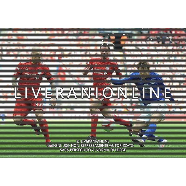 Everton\'s Nikica Jelavic has a shot on goal Football - FA Challenge Cup Semi Final - Liverpool v Everton - Saturday 14th April 2012 - Wembley - London å© CameraSport - 43 Linden Ave. Countesthorpe. Leicester. England. LE8 5PG - Tel: +44 (0) 116 277 4147 - admin@camerasport.com - www.camerasport.com AG ALDO LIVERANI S A S ONLY ITALY