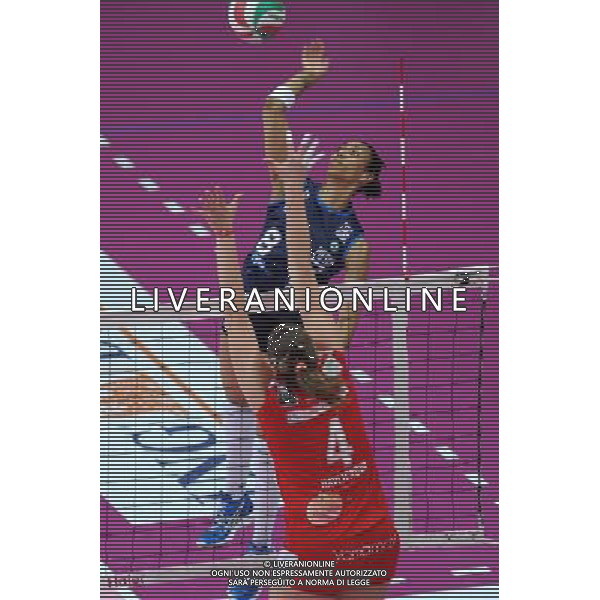 Busto Arsizio (VA) 15/04/2012 Campionato Italiano Pallavolo Femminile Finale Scudetto - Gara 5 Yamamay Busto Arsizio - MC Carnaghi Villa Cortese nella foto: Aurea Cruz (MC Carnaghi Villa Cortese) foto Roberto Garavaglia - ag. Aldo Liverani sas