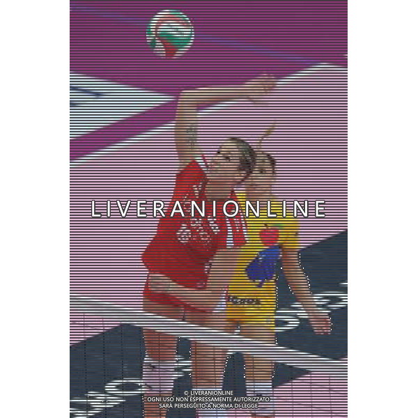 Busto Arsizio (VA) 15/04/2012 Campionato Italiano Pallavolo Femminile Finale Scudetto - Gara 5 Yamamay Busto Arsizio - MC Carnaghi Villa Cortese nella foto: Helena Havelkova (Yamamay Busto Arsizio) foto Roberto Garavaglia - ag. Aldo Liverani sas