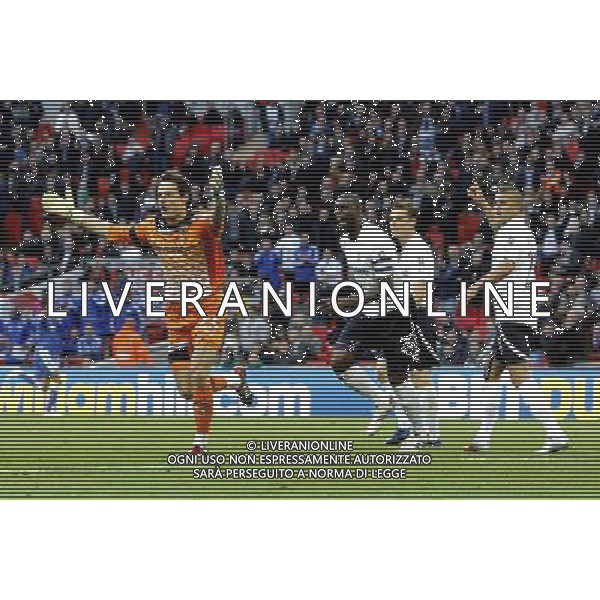 Tottenham Hotspur\'s Carlo Cudicini protests as Chelsea \'s second goal is called as crossing the line 2-0 Football - FA Challenge Cup Semi Final - Tottenham Hotspur v Chelsea - Sunday 15th April 2012 - Wembley - London © CameraSport - 43 Linden Ave. Countesthorpe. Leicester. England. LE8 5PG - Tel: +44 (0) 116 277 4147 - admin@camerasport.com - www.camerasport.com AG ALDO LIVERANI S A S ONLY ITALY