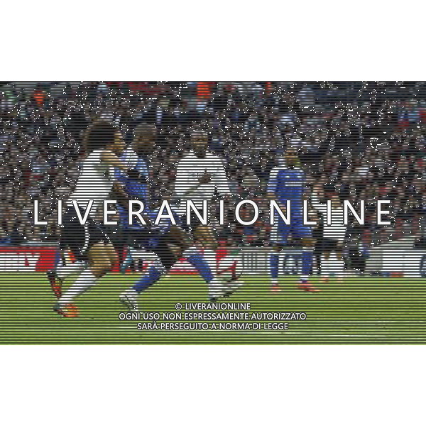 Chelsea\'s Ramires scores his sides third goal 3-1 Football - FA Challenge Cup Semi Final - Tottenham Hotspur v Chelsea - Sunday 15th April 2012 - Wembley - London © CameraSport - 43 Linden Ave. Countesthorpe. Leicester. England. LE8 5PG - Tel: +44 (0) 116 277 4147 - admin@camerasport.com - www.camerasport.com AG ALDO LIVERANI S A S ONLY ITALY