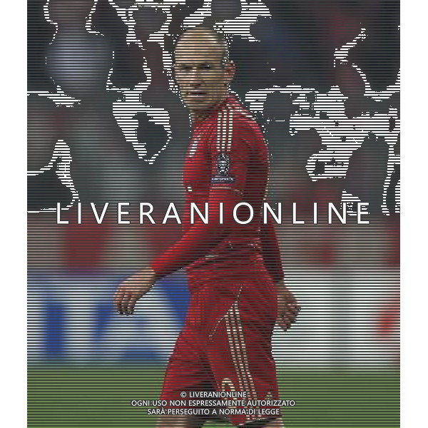 firo Fu§ball,Fussball, 17.04.2012 Uefa Champions League Saison 2011/2012 Halbfinale, Hinspiel, Champions League, CL, FC Bayern MŸnchen, Muenchen, FCB - Real Madrid, 2 : 1, halbe Figur, Arjen Robben, Bayern, EnttŠuschung, Enttaeuschung, Gestik, $worldrightsEs gelten unsere AGB, einsehbar auf www.firosportphoto.de copyright by firo sportphoto: Coesfelder Str.207 48249 DŸlmen www.firosportphoto.de mail@firosportphoto.de (V o l k s b a n k B o c h u m - W i t t e n ) BLZ.: 430 601 29 Kt. Nr.: 341 117 100 Tel:Ê 02594 - 9916004 Fax:Ê02594 - 9916005 FC Bayern Monaco - Real Madrid CHAMPIONS LEAGUE ©AGENZIA ALDO LIVERANI SAS - ITALY ONLY -