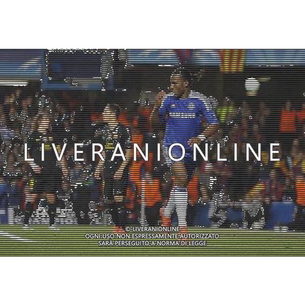 Chelsea\'s Didier Drogba celebrates scoring his sides first goal 1-0 Football - UEFA Champions League Semi-Final First Leg - Chelsea v Barcelona - Wednesday 18th April 2012 - Stamford Bridge - London © CameraSport - 43 Linden Ave. Countesthorpe. Leicester. England. LE8 5PG - Tel: +44 (0) 116 277 4147 - admin@camerasport.com - www.camerasport.com USE EDITORIAL ONLY - AG ALDO LIVERANI SAS - ITALY ONLY -