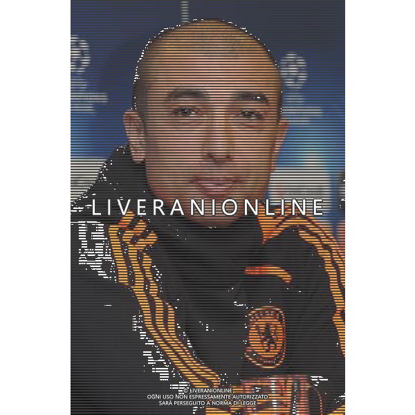 Roberto Di Matteo, Manager Chelsea FC, UEFA Champions League Press Conference, Chelsea FC v FC Barcelona, Stamford Bridge, London. 17.04.12 ©photoshot/AGENZIA ALDO LIVERANI SAS - ITALY ONLY - Conferenza Stampa Barcellona Champions League a Londra