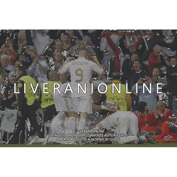 Real Madrid\'s Cristiano Ronaldo goal during Champions League match on april 25th 2012. Photo: Cesar Cebolla / ALFAQUI